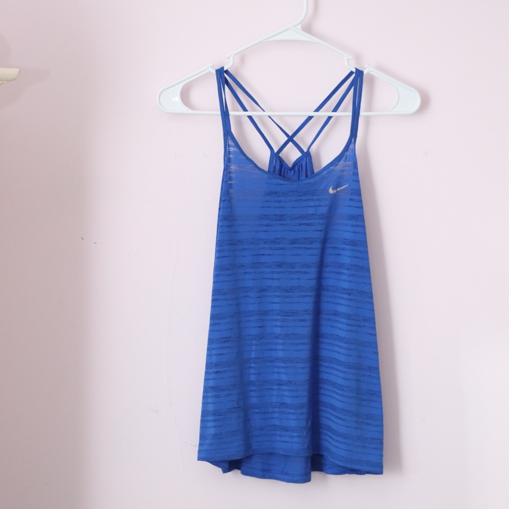 Nike Women’s Dri Fit Workout Tank Size M Blue